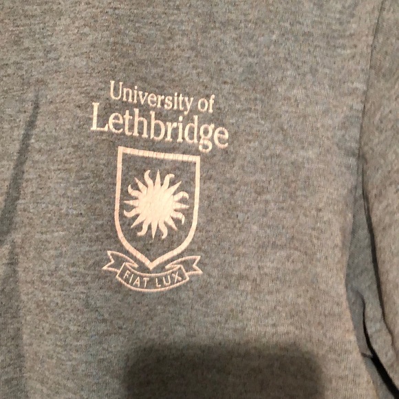 T shirt - Picture 2 of 3